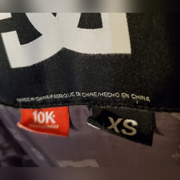 DC DCLA Methyl Blue Varsity Snowboarding Jacket - Picture 9 of 11